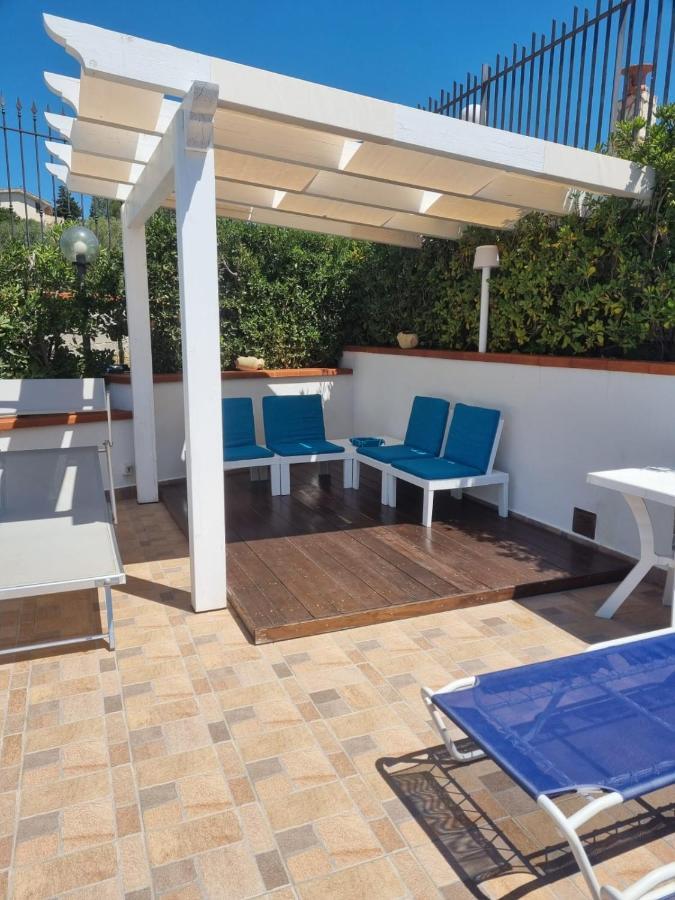 Villa Sunshine Balestrate Buitenkant foto